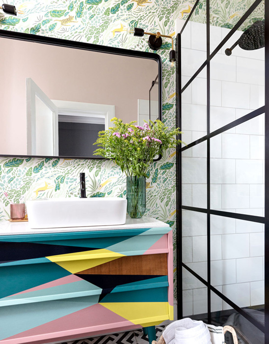 70 Inspiring Bathroom Wallpaper Ideas